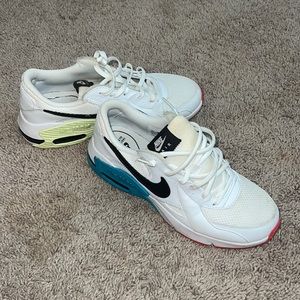 nike air max excee